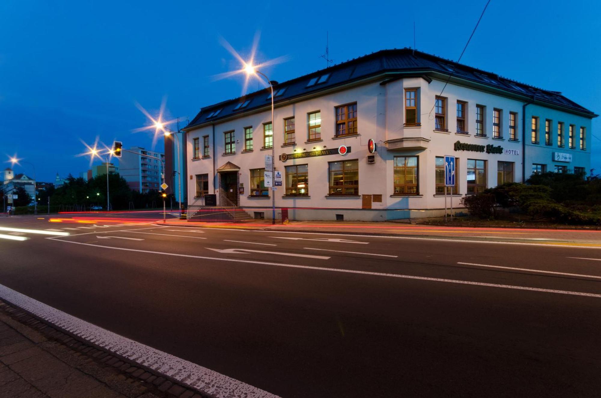Hotel Slavia Босковіце Екстер'єр фото